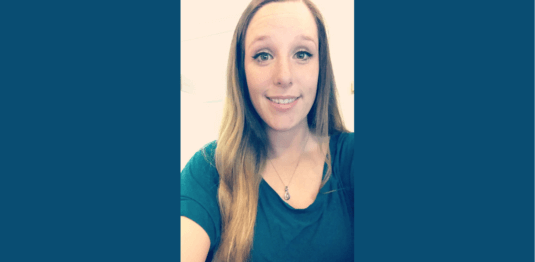 Allison selfie, online BBA student